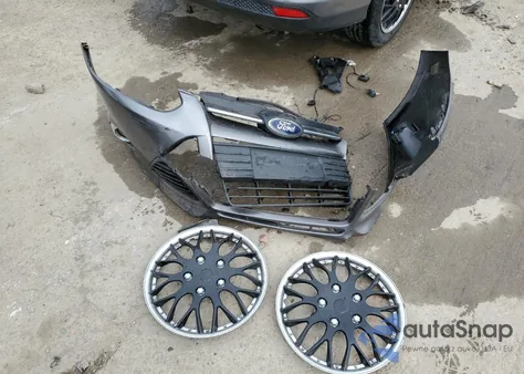 2012 Ford Focus Se z USA, uszkodzony, nr VIN 1FAHP3F22CL372750